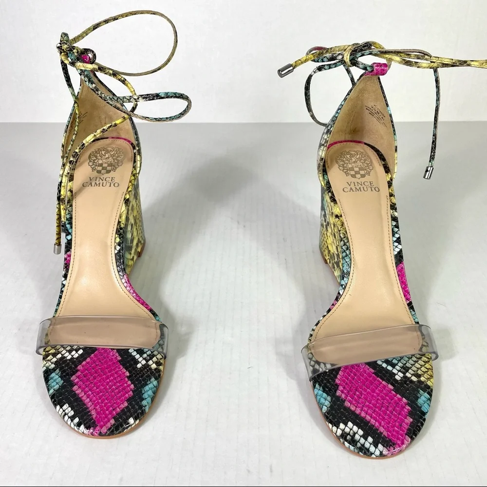 VINCE CAMUTO STASSIA WEDGE SANDAL